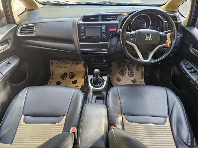 Second-hand 2016 Honda Jazz 1.2 V i VTEC for sale in Gurgaon-11