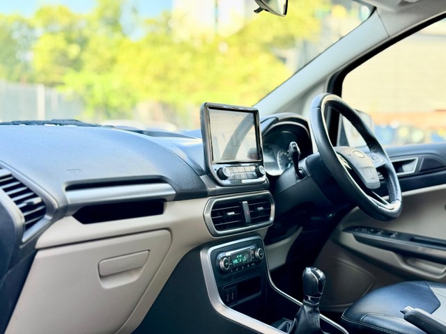 Second-hand 2019 Ford Ecosport 1.5 Diesel Titanium BSIV for sale in Surat-13