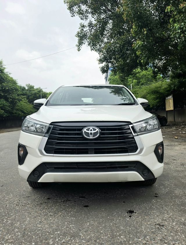 Toyota Innova Crysta 2.4 जी 7 STR Second-hand 2022 Toyota Innova Crysta 2.4 जी 7 STR for sale in New Delhi
