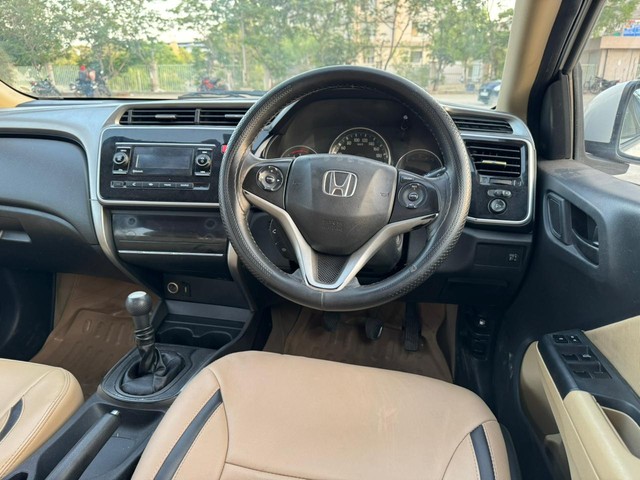 Second-hand 2014 Honda City i DTEC SV for sale in Ahmedabad-10