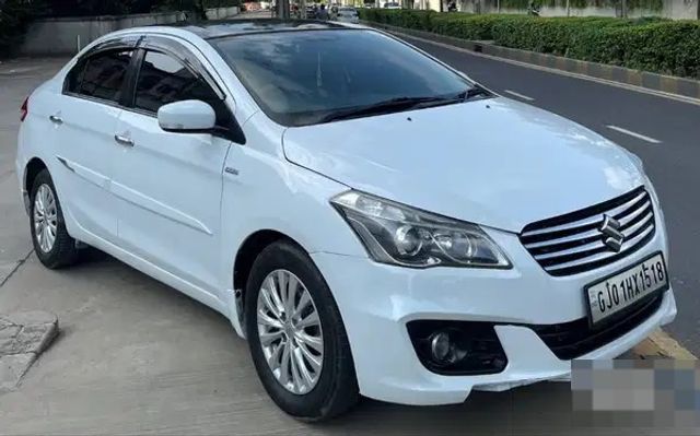 Maruti Suzuki Ciaz जेटा बीएस4 Second-hand 2018 Maruti Suzuki Ciaz जेटा बीएस4 for sale in Ahmedabad