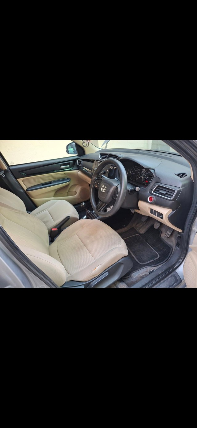 Second-hand 2018 Honda Amaze V Petrol BSIV for sale in New Delhi-1