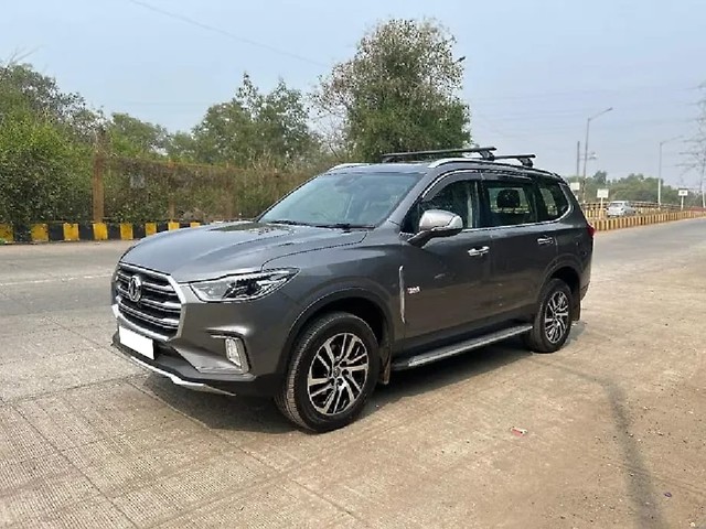 Second-hand 2023 MG Gloster Savvy 4x2 7Str for sale in Mumbai-3