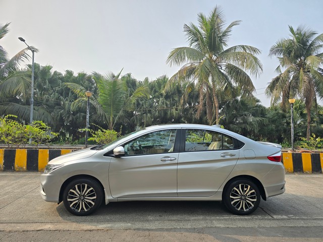 Second-hand 2018 Honda City i-VTEC ZX for sale in Mumbai-3