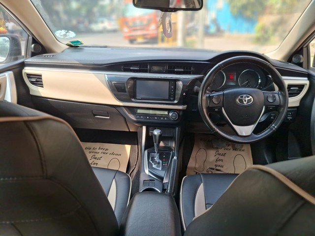 Second-hand 2014 Toyota Corolla Altis G AT for sale in New Delhi-13