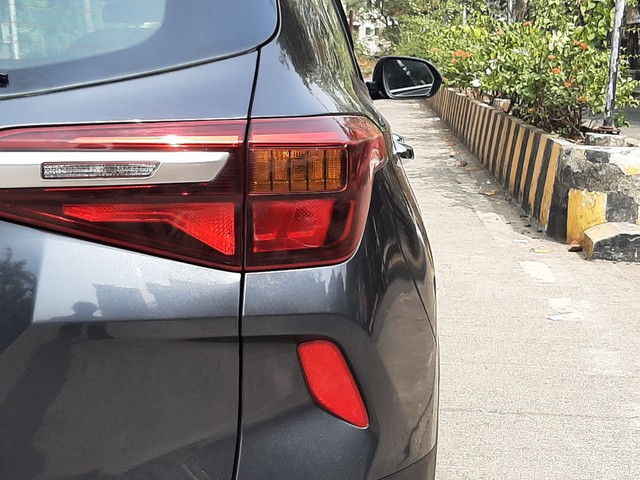 Second-hand 2019 Kia Seltos HTK Plus G for sale in Mumbai-7