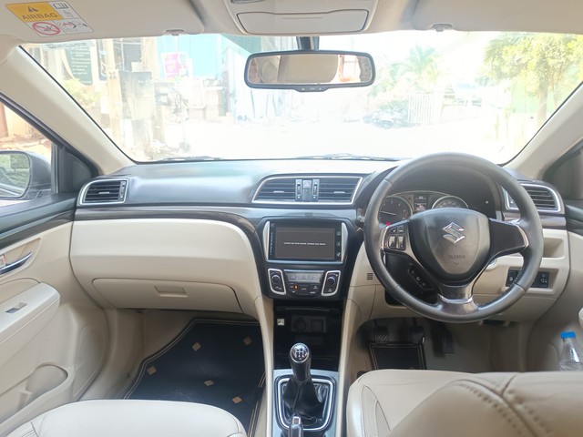 Maruti Suzuki Ciaz 1.3 Alpha Second-hand 2017 Maruti Suzuki Ciaz 1.3 Alpha for sale in Hyderabad-11