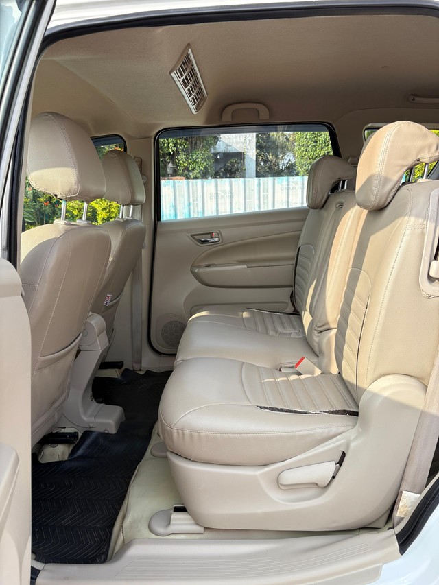 Second-hand 2018 Maruti Suzuki Ertiga VXI Petrol for sale in Kolhapur-11