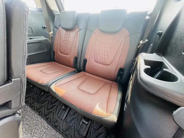 Hyundai Alcazar 1.5 Signature (O) 7-Seater Diesel AT Second-hand 2022 Hyundai Alcazar 1.5 Signature (O) 7-Seater Diesel AT for sale in Mumbai-10