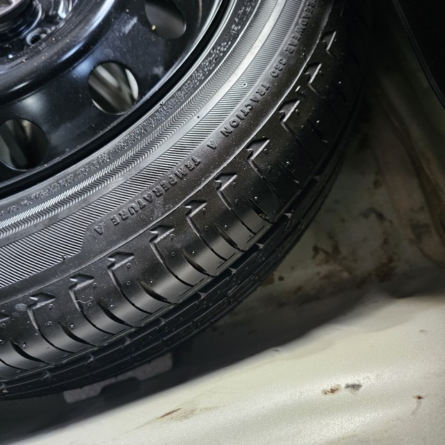 Second-hand 2017 Maruti Suzuki Ignis 1.3 Alpha for sale in New Delhi-15