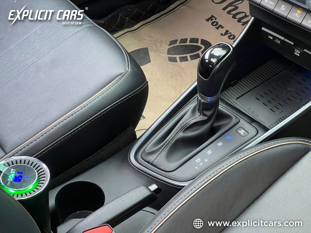 Second-hand 2021 Hyundai i20 Asta Turbo DCT for sale in Kolkata-8