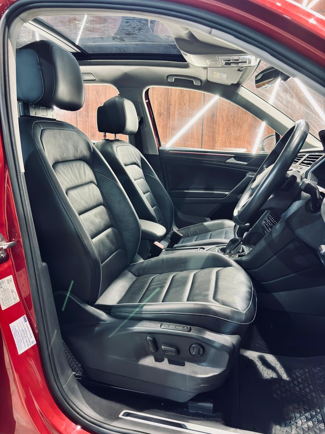 Second-hand 2022 Volkswagen Tiguan 2.0 TSI Elegance BSVI for sale in Madurai-9