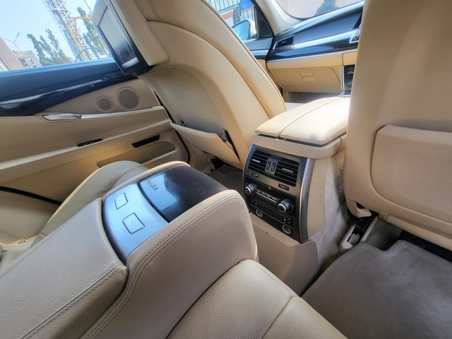 BMW 5 Series 530d Second-hand 2010 BMW 5 Series 530d for sale in Bangalore-7