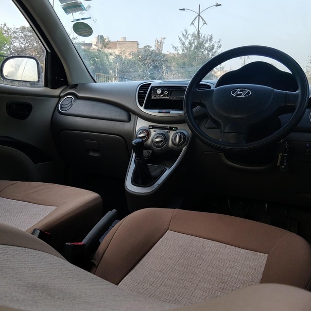 Hyundai i10 Magna 1.1L Second-hand 2016 Hyundai i10 Magna 1.1L for sale in Gurgaon-16