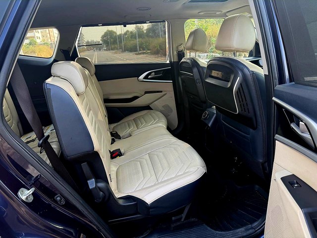 Second-hand 2022 Kia Carens Luxury Plus Turbo DCT 2022-2023 for sale in New Delhi-9