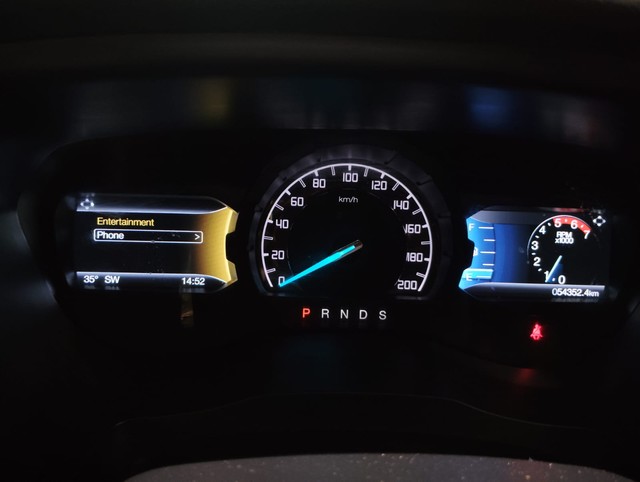 Ford Endeavour Titanium Plus 4X2 AT Second-hand 2020 Ford Endeavour Titanium Plus 4X2 AT for sale in New Delhi-12