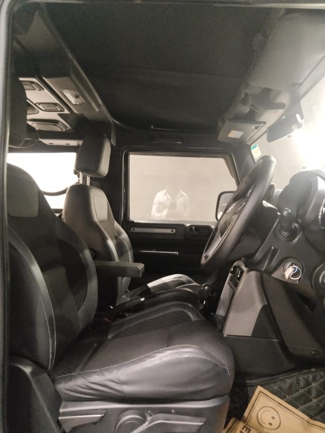 Second-hand 2022 Mahindra Thar LX 4WD Convert Top Diesel AT BSVI for sale in New Delhi-3