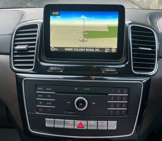 Second-hand 2018 Mercedes-Benz GLS 350d 4MATIC for sale in New Delhi-12