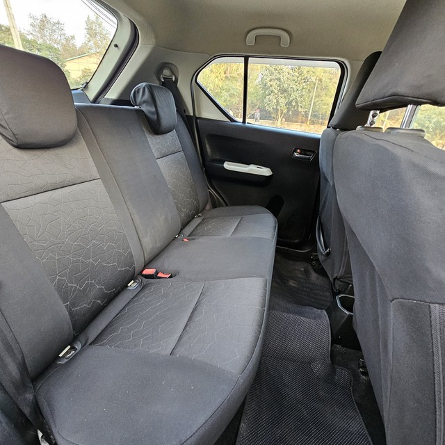 Second-hand 2017 Maruti Suzuki Ignis 1.3 Alpha for sale in New Delhi-14