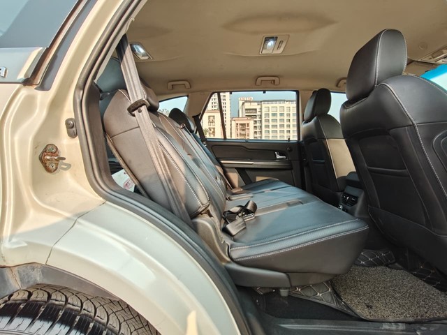 Second-hand 2018 Tata Hexa XTA for sale in Mumbai-11