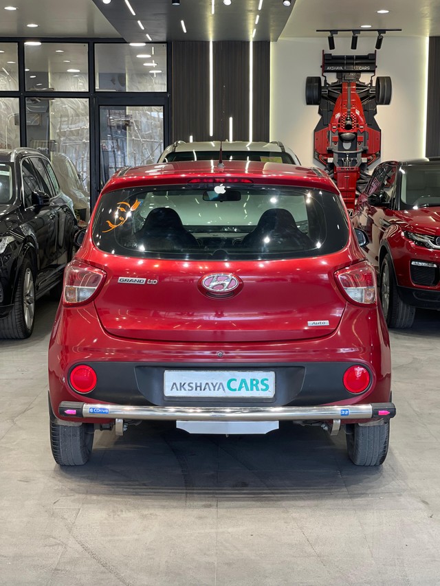 Second-hand 2017 Hyundai Grand i10 Magna AT for sale in Hyderabad-16