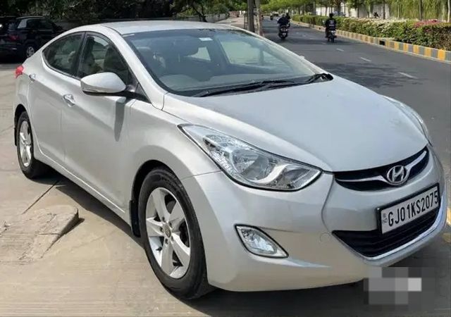 Hyundai Elantra CRDi Base Second-hand 2012 Hyundai Elantra CRDi Base for sale in Ahmedabad