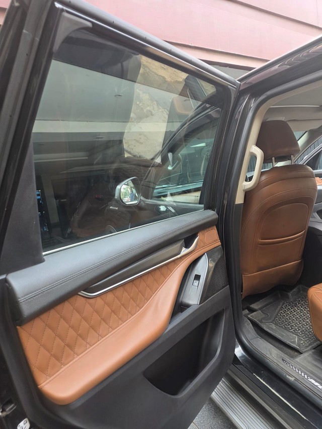 Second-hand 2021 MG Gloster Savvy 7-Str for sale in New Delhi-6