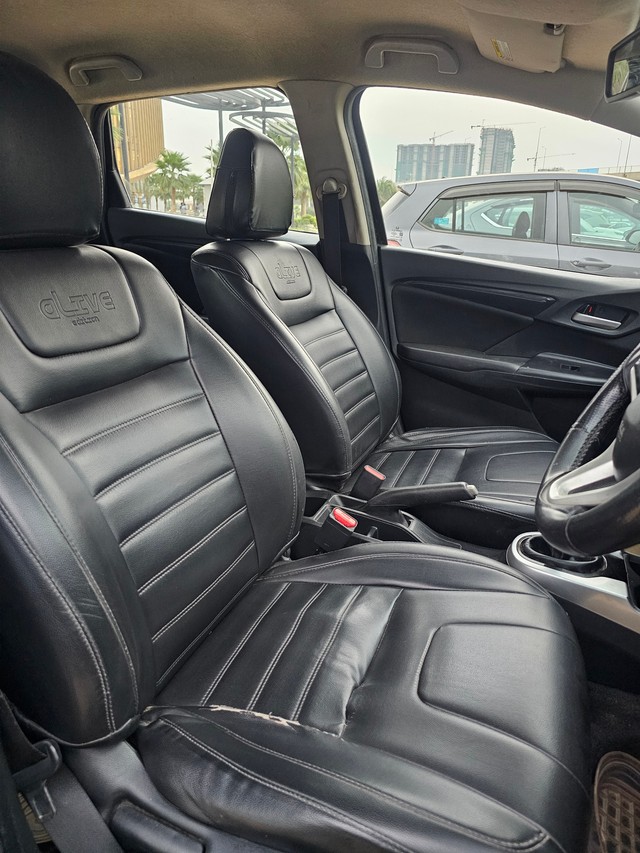 Second-hand 2019 Honda WR-V i-VTEC S for sale in Gurgaon-8