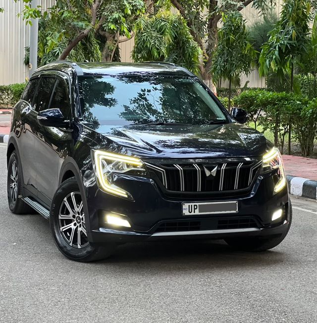 Mahindra XUV700 AX7 AWD Diesel AT BSVI Second-hand 2023 Mahindra XUV700 AX7 AWD Diesel AT BSVI for sale in New Delhi