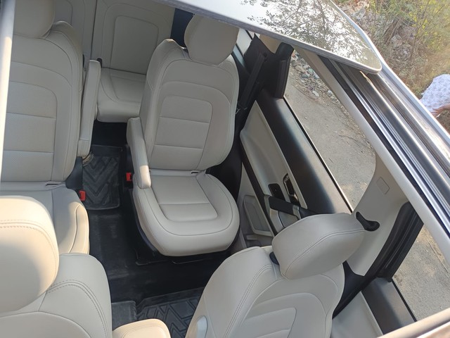 Second-hand 2021 Tata Safari XZA Plus 6 Str AT BSVI for sale in Hyderabad-13