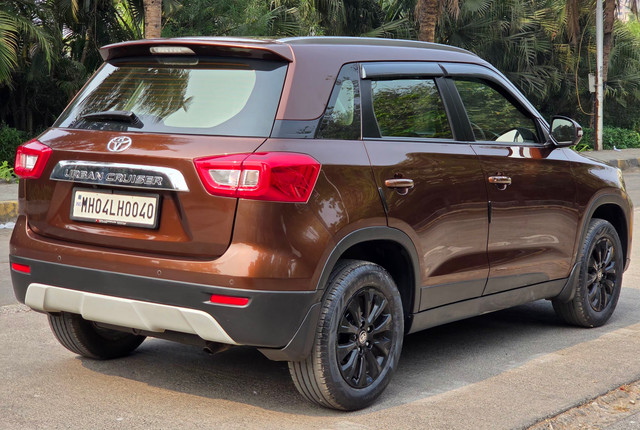 Second-hand 2022 Toyota Urban Cruiser EBELLA High for sale in Mumbai-8