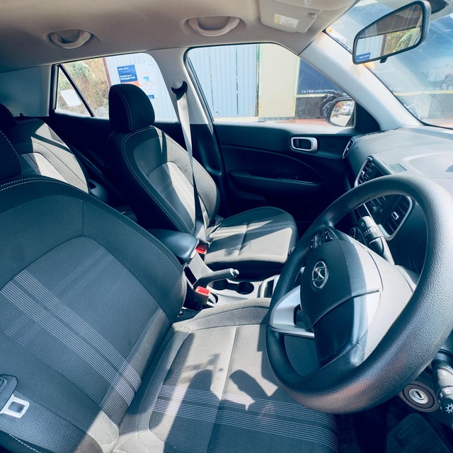 Second-hand 2020 Hyundai Venue S BSIV for sale in Navi Mumbai-8