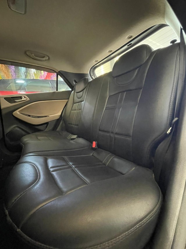 Hyundai i20 Sportz Plus BSIV Second-hand 2019 Hyundai i20 Sportz Plus BSIV for sale in Hyderabad-12