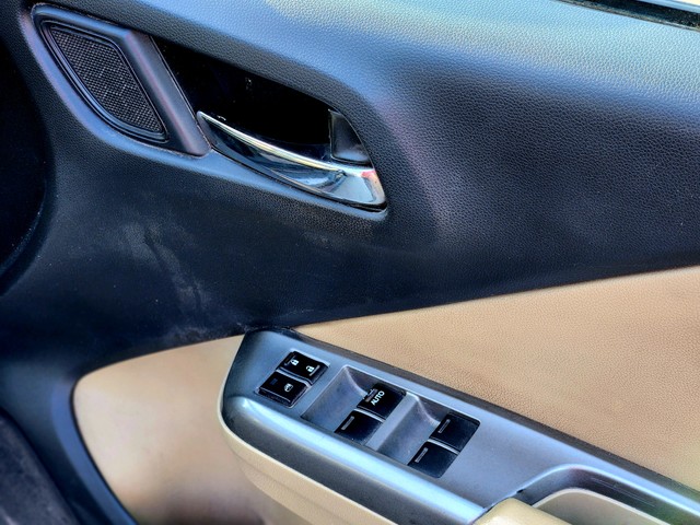 Second-hand 2015 Honda City i VTEC CVT VX for sale in New Delhi-17