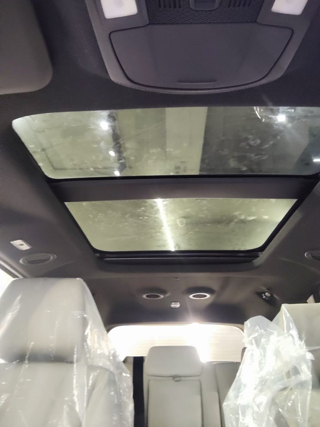 Ford Endeavour Titanium Plus 4X2 AT Second-hand 2020 Ford Endeavour Titanium Plus 4X2 AT for sale in New Delhi-6