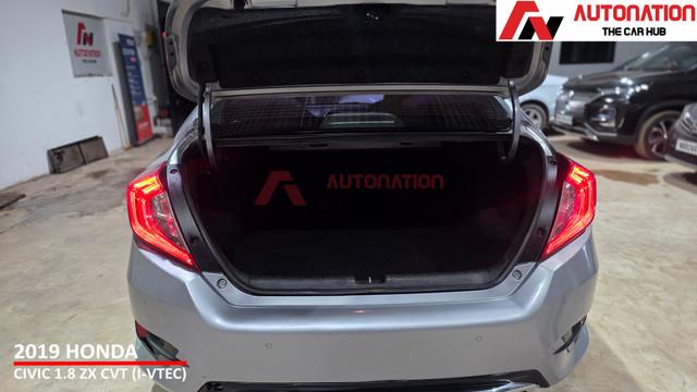 Second-hand 2019 Honda Civic ZX BSIV for sale in Kolkata-12