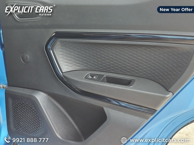 Second-hand 2022 Renault Kiger RXL for sale in Kolkata-14