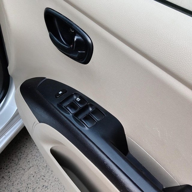 Second-hand 2017 Hyundai i10 Magna 1.1L for sale in Gurgaon-9