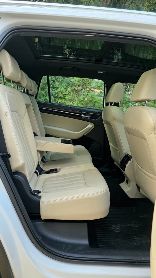Second-hand 2022 Skoda Kodiaq L & K BSVI for sale in Bangalore-11