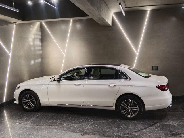 Second-hand 2022 Mercedes-Benz E-Class Exclusive E 220d BSVI for sale in New Delhi-4