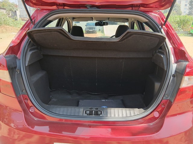 Second-hand 2017 Ford Figo 1.5 Sports Edition MT for sale in Bangalore-13