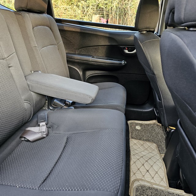 Second-hand 2019 Honda BR-V i-DTEC V MT for sale in New Delhi-7