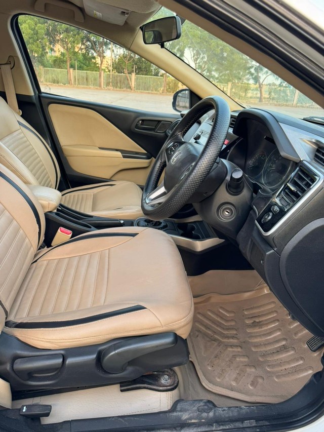 Second-hand 2014 Honda City i DTEC SV for sale in Ahmedabad-7