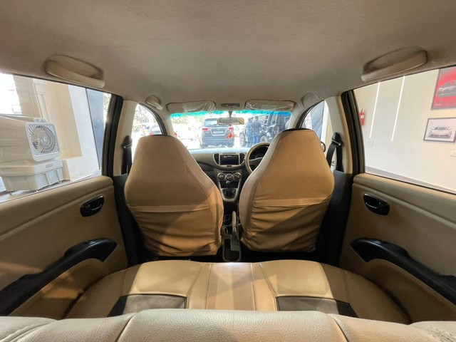 Second-hand 2013 Hyundai i10 Magna for sale in Hyderabad-14