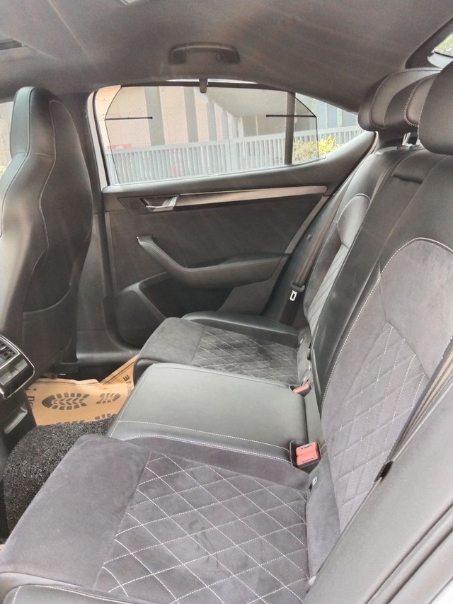 Skoda Superb Sportline BSVI Second-hand 2021 Skoda Superb Sportline BSVI for sale in New Delhi-14