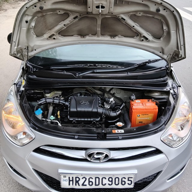 Second-hand 2017 Hyundai i10 Magna 1.1L for sale in Gurgaon-3