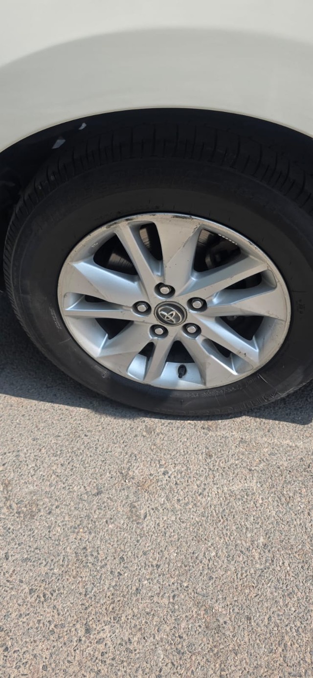 Second-hand 2017 Toyota Innova Crysta 2.4 ZX MT BSIV for sale in Allahabad-5