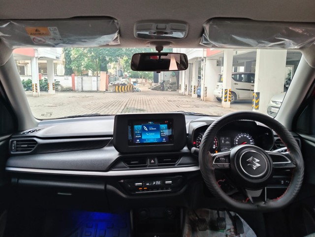 Second-hand 2024 Maruti Swift ZXi for sale in Chennai-14