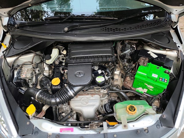 Second-hand 2017 Tata Tiago 1.2 Revotron XZ for sale in New Delhi-5