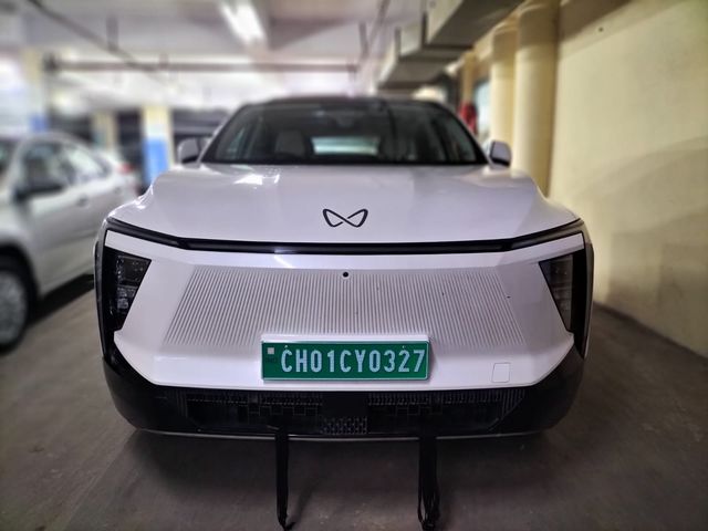 Mahindra XEV 9e Pack Three Second-hand 2025 Mahindra XEV 9e Pack Three for sale in New Delhi